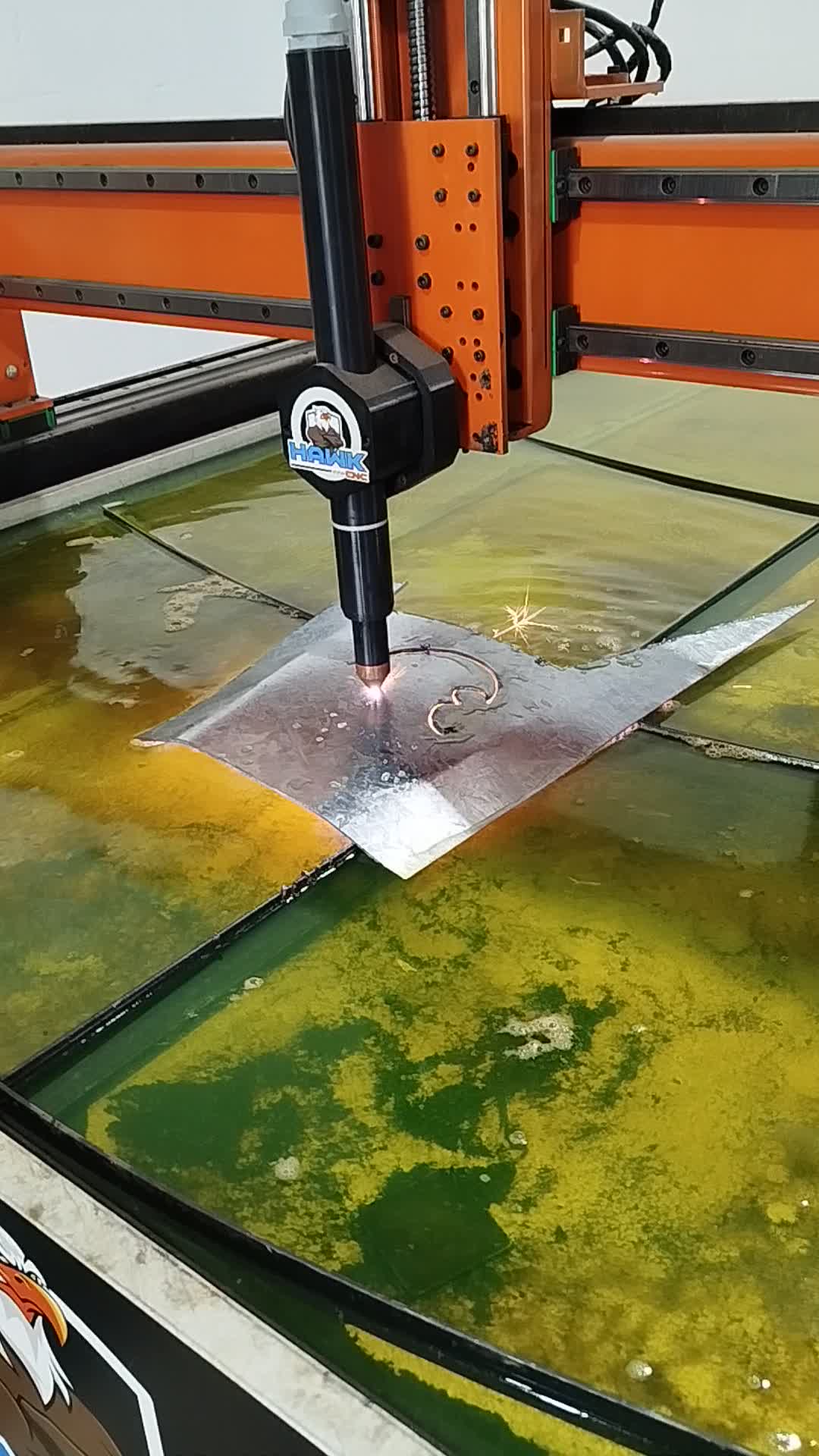Plasma CNC Hawk em produção
